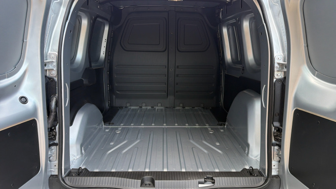 Renault Kangoo L1 Diesel ML19 Blue dCi 95 Extra Van - Image 49